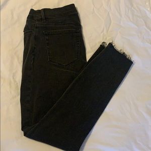Black high rise jegging